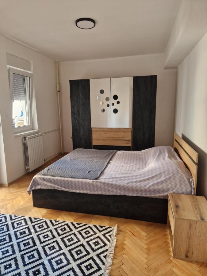 Comfy Center Apartment Skopje Exterior photo